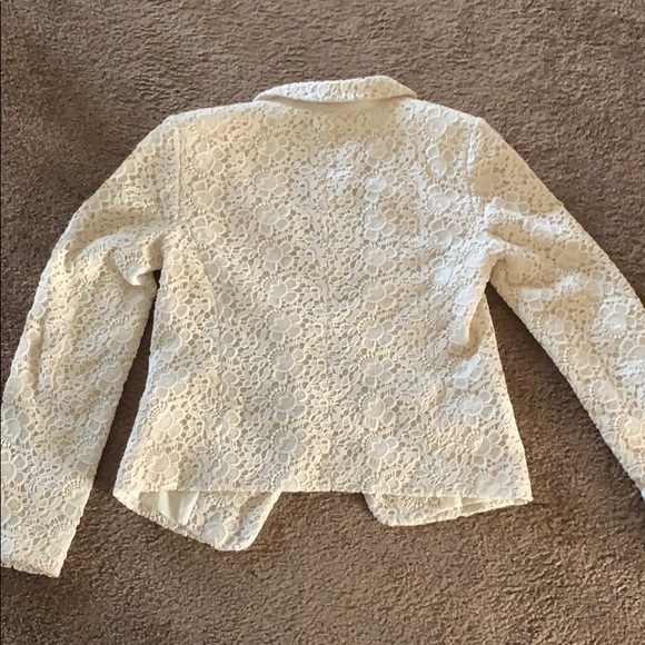 Loft lace summer blazer. Like new. No flaws. - Picture 6 of 6